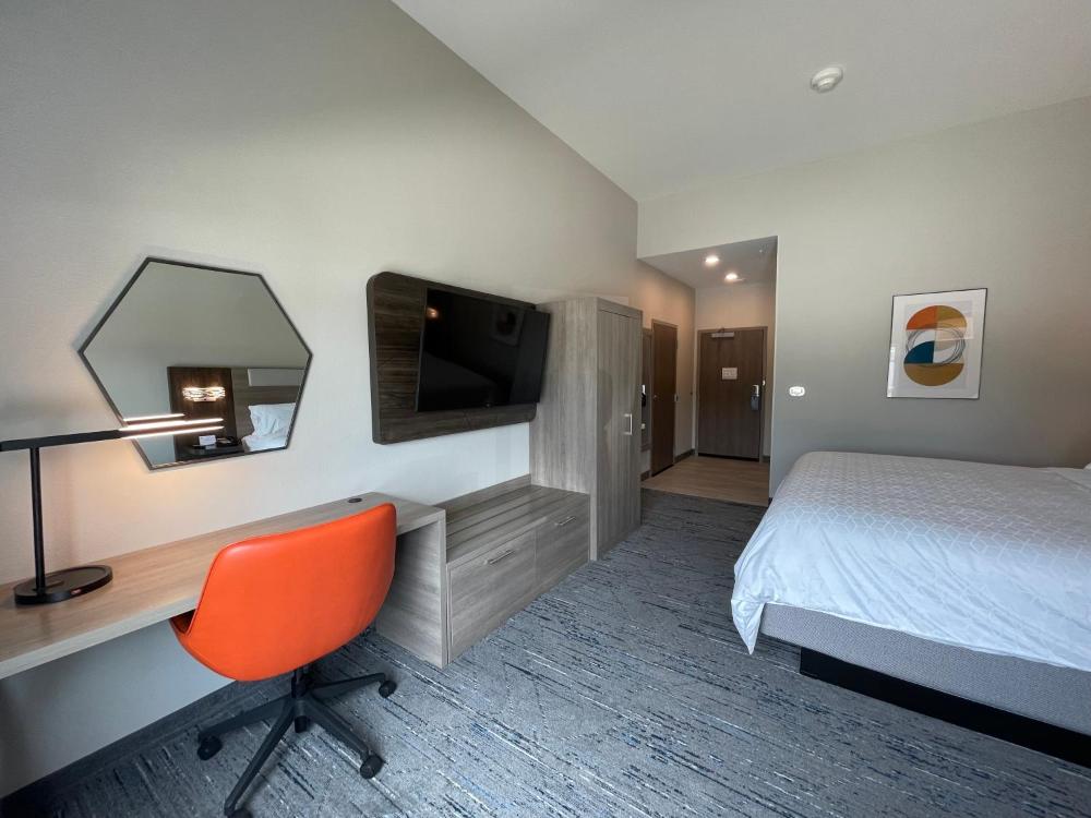 King Suite interior